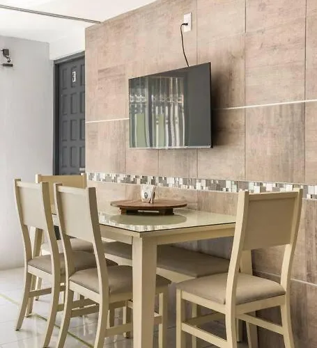 Apartment Donovan, Confortable Con Bano Privado *